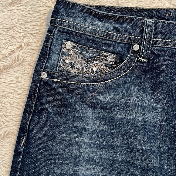 Earl Jean Embellished Denim Skirt Size 10 - Picture 2 of 5